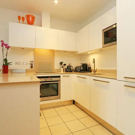 Riverside 1 Bed Apartment Londra Esterno foto